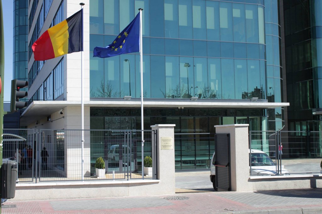 Secția Consulară Madrid își reia activitatea de lucru cu publicul la ghișeu